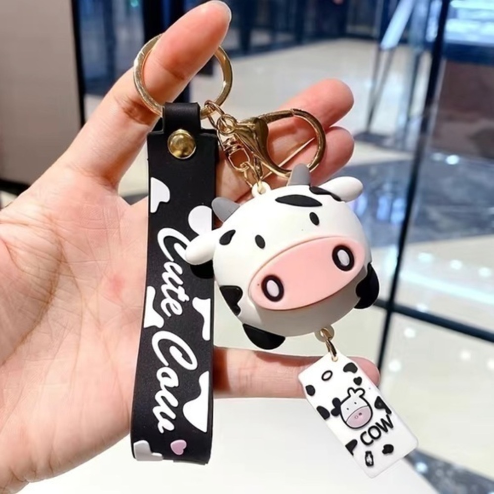 NWT Cow Keychain for Car Keys - Cow Bag Charm - Cute Fashion "Cute Cow"